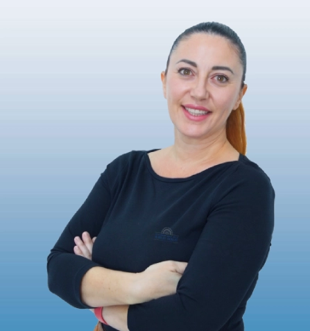 Claudia Ferrari - Physiotherapist